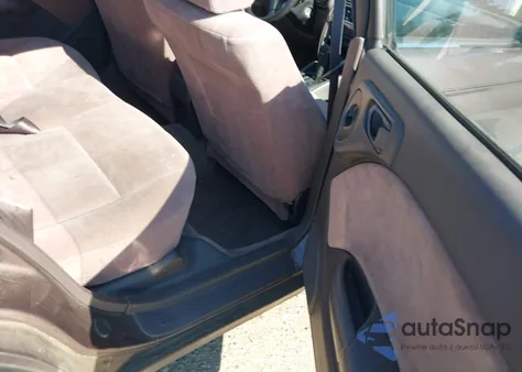 1996 Subaru Legacy L from USA, damaged, VIN 4S3BK4352T7931614